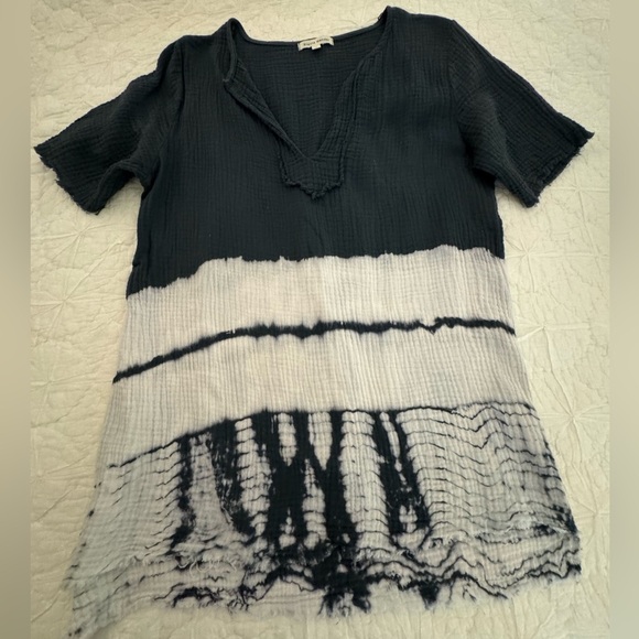 Stevie Hender short sleeve tie dye blouse. Navy/white. Boho. Size Medium - Picture 6 of 8